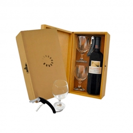 Kit Vinho Chileno Com Duas Taças para Natal Personalizado